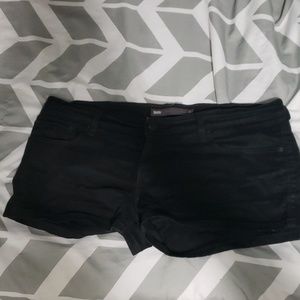 Levie Black Short Shorts